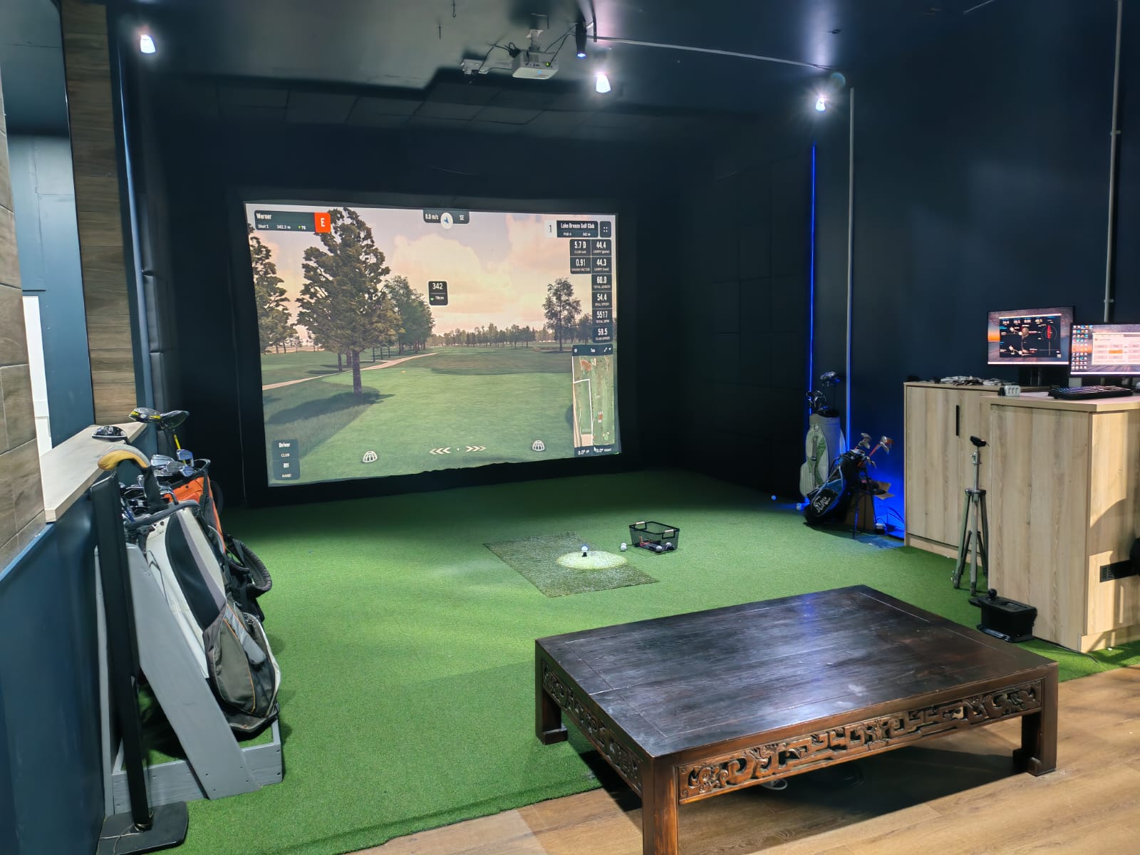 FlightScope golf simulator bay at NextGen Golf, Paarl